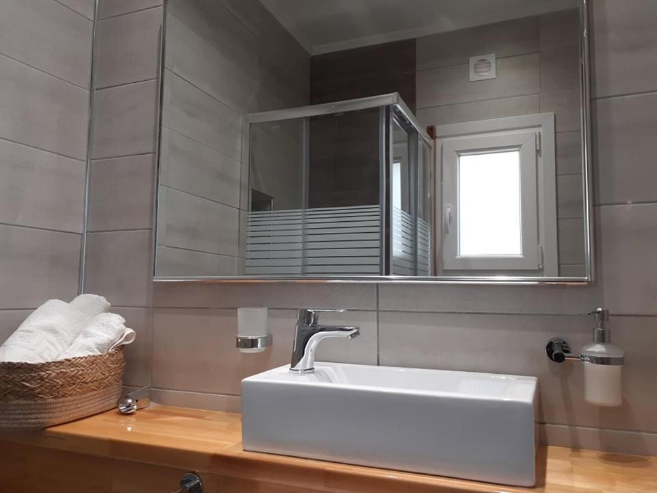 Triovasálos Eleni'S Traditional House מראה חיצוני תמונה