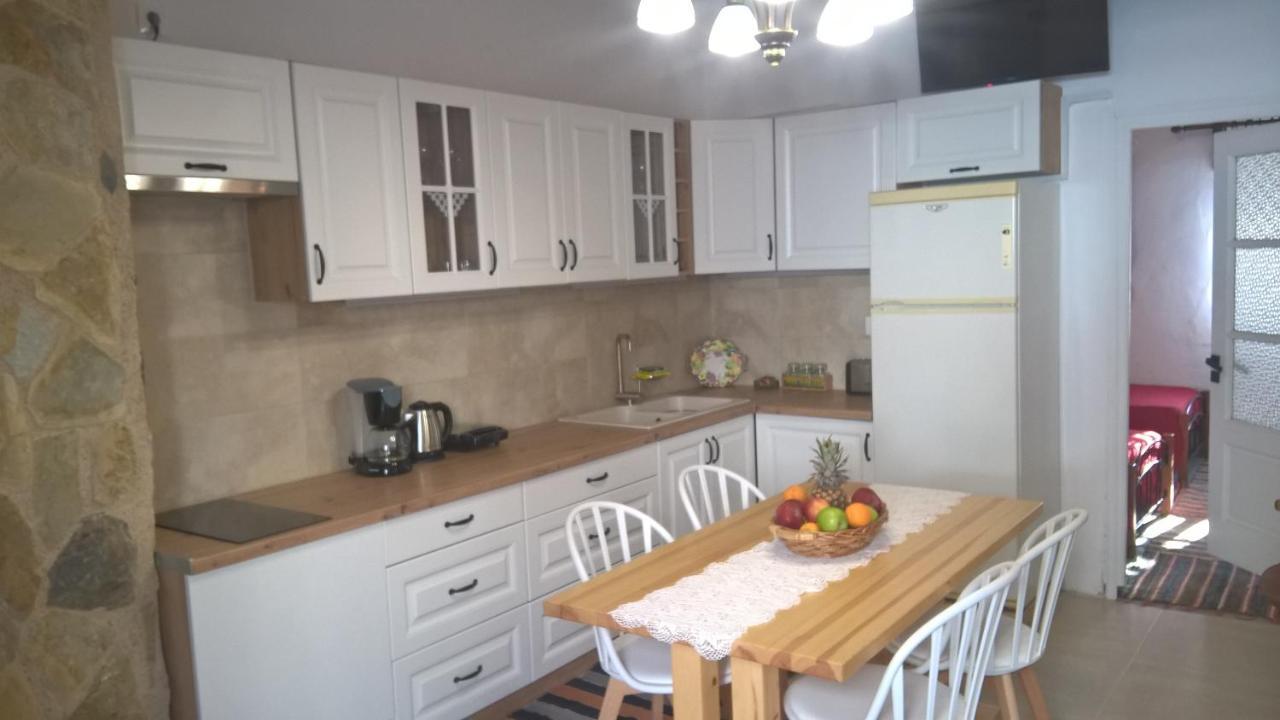 Triovasálos Eleni'S Traditional House מראה חיצוני תמונה