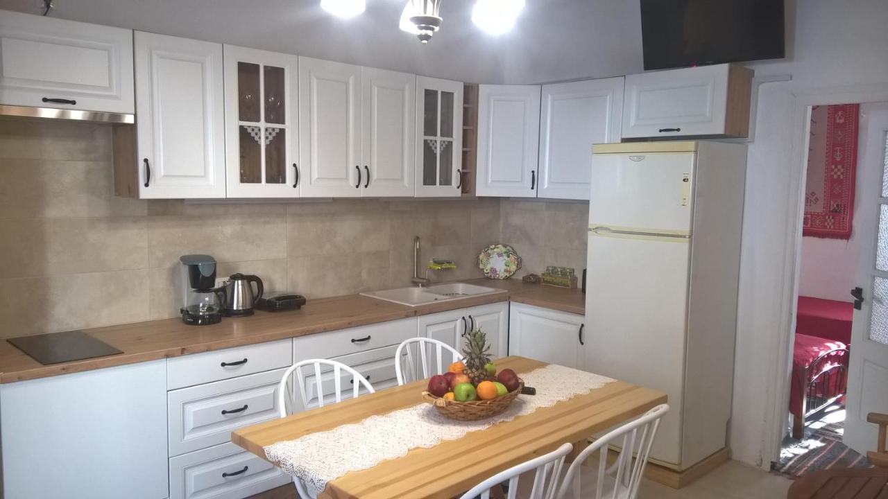 Triovasálos Eleni'S Traditional House מראה חיצוני תמונה